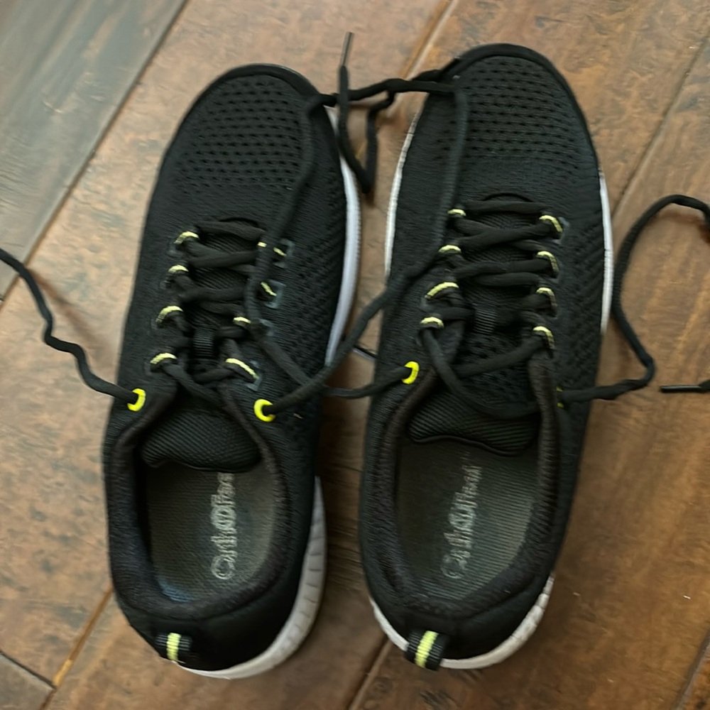 Orthofeet Women’s 9.5 black sneakers